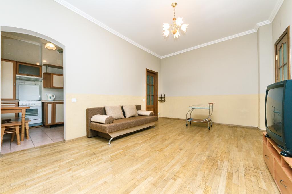 Apartment On Khreshchatyk Kiev Exteriör bild