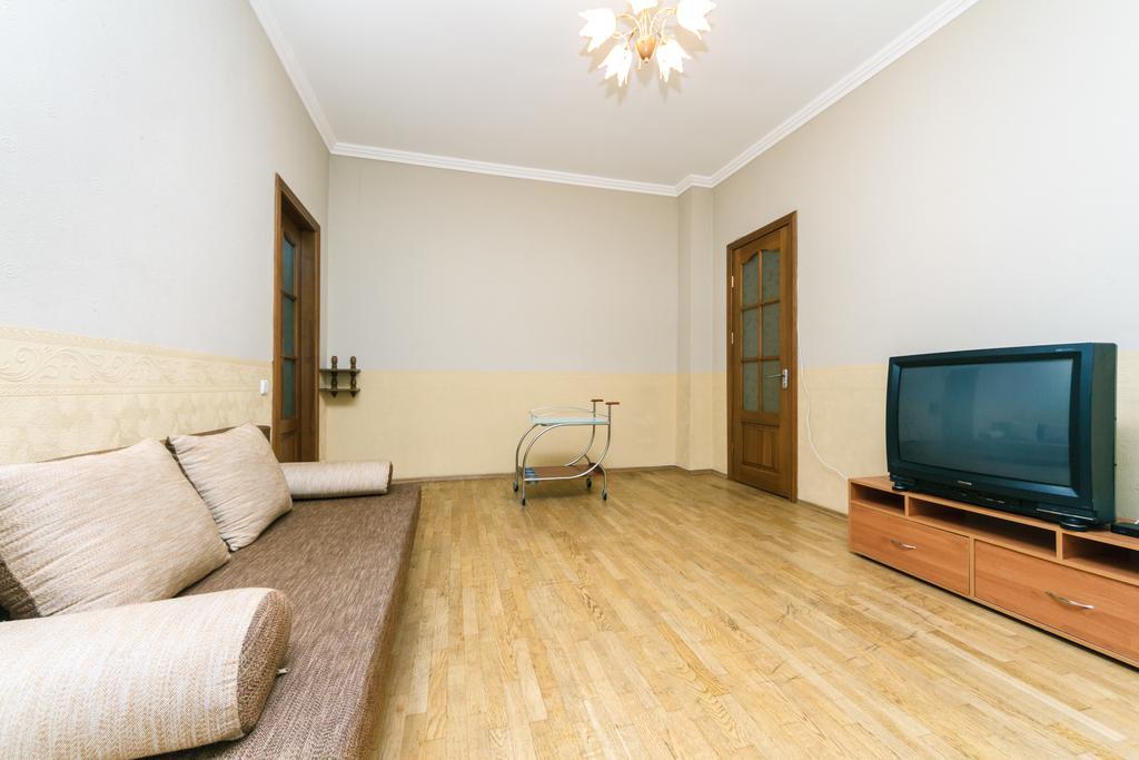 Apartment On Khreshchatyk Kiev Exteriör bild